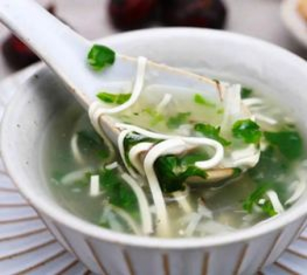 簡易素食薺菜養生湯食譜-健康素食薺菜豆腐養生湯料理:素食薺菜豆腐湯做法吃出天然為健康把關!